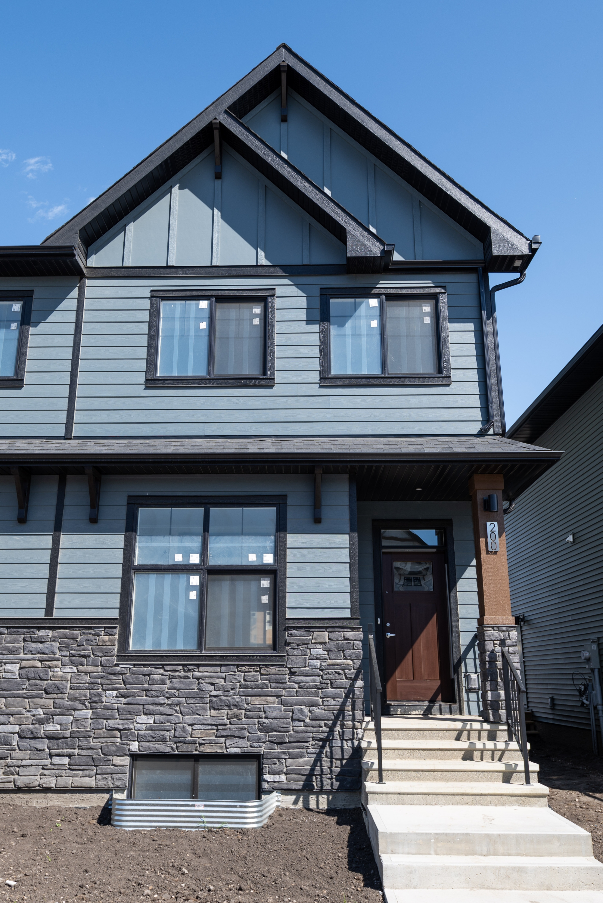 200 Upper Ricardo Ranch Avenue Southeast - 200 U