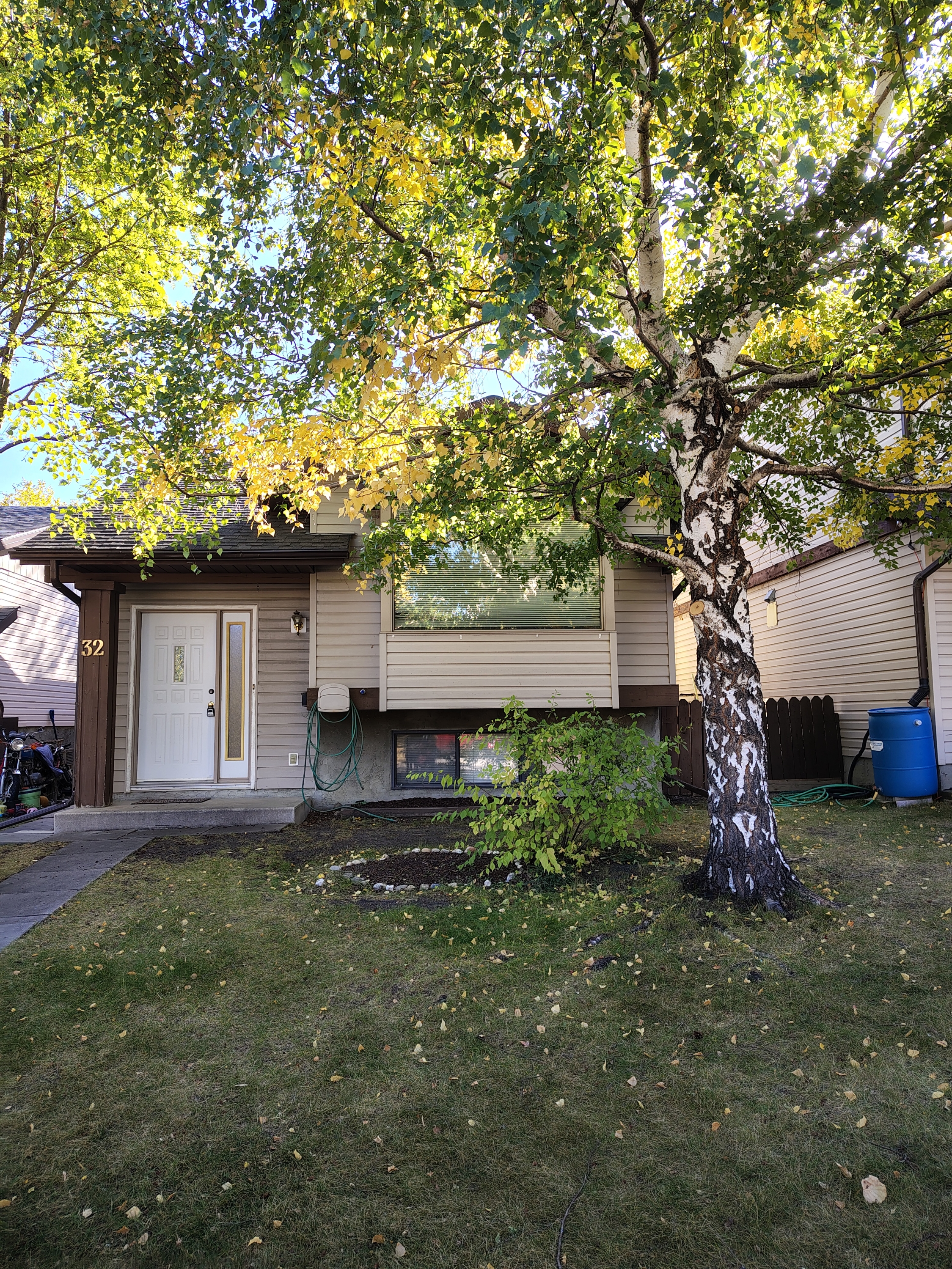 32 Silverstone Place NW